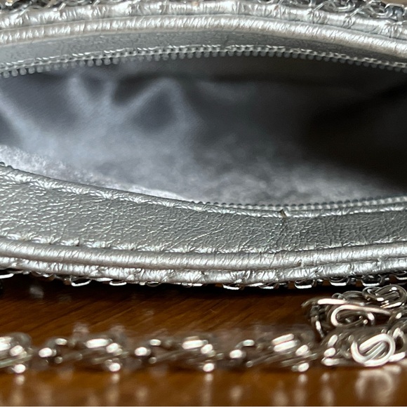 💝 Last Call - Vintage Silver Mesh Metal Evening Bag - Picture 9 of 12